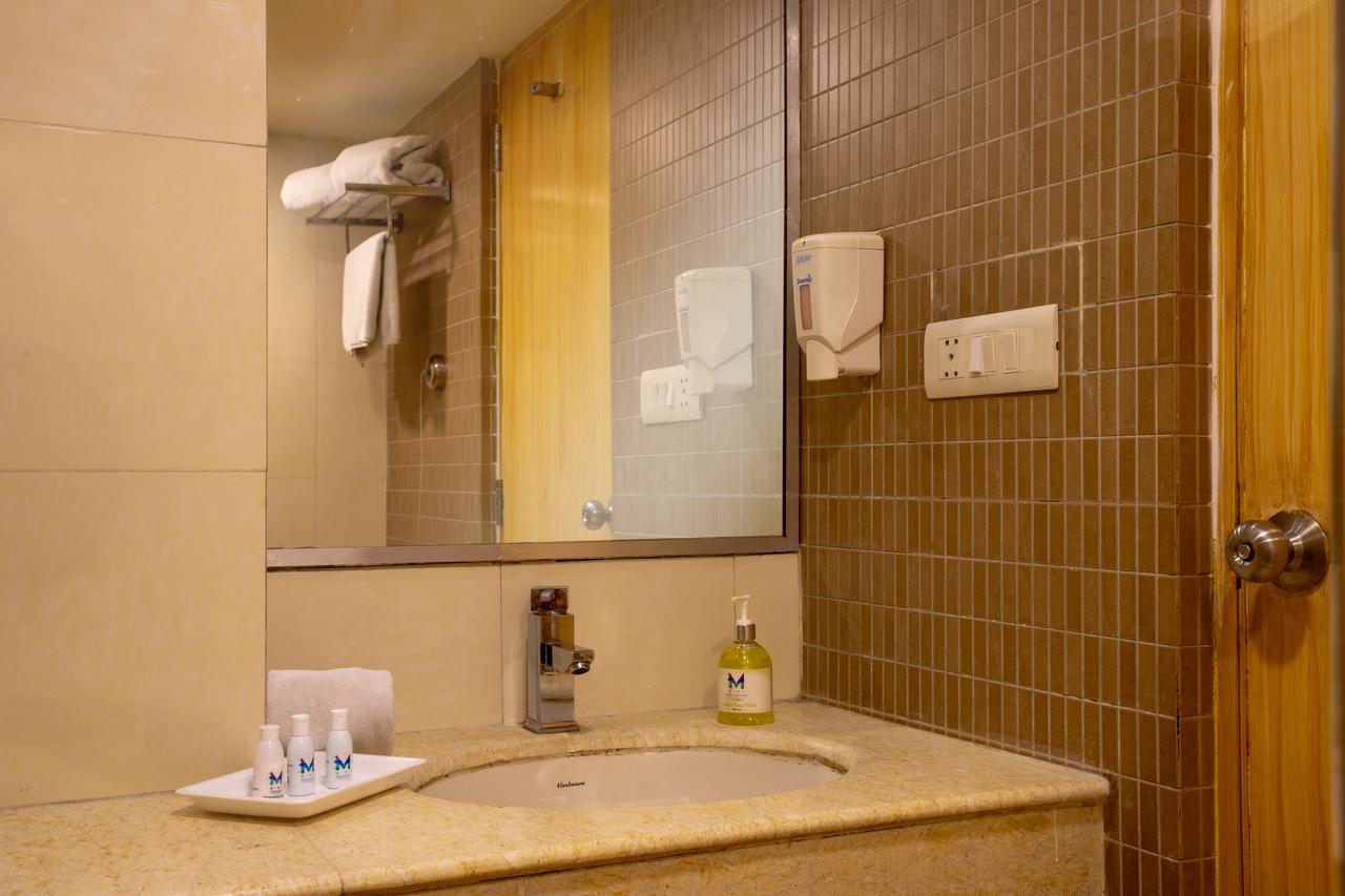 Hotel Mint Park Maple Amritsar Esterno foto
